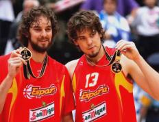 乐鱼官网-包含西班牙男篮逆转阿根廷男篮，艾顿爆发神勇的词条