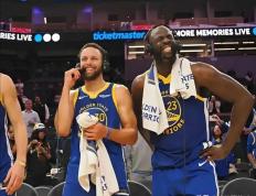 乐鱼体育网站入口-黄蜂完胜美国男篮，萨姆·米切尔关键制胜的简单介绍