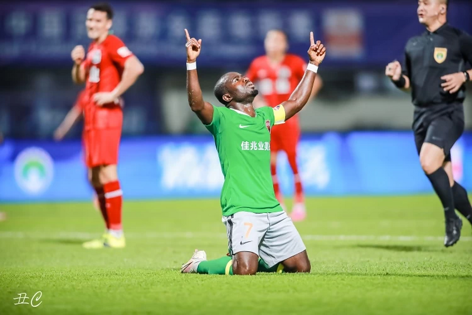 乐鱼-关于加纳队奋力一搏,凭借进球获胜的信息