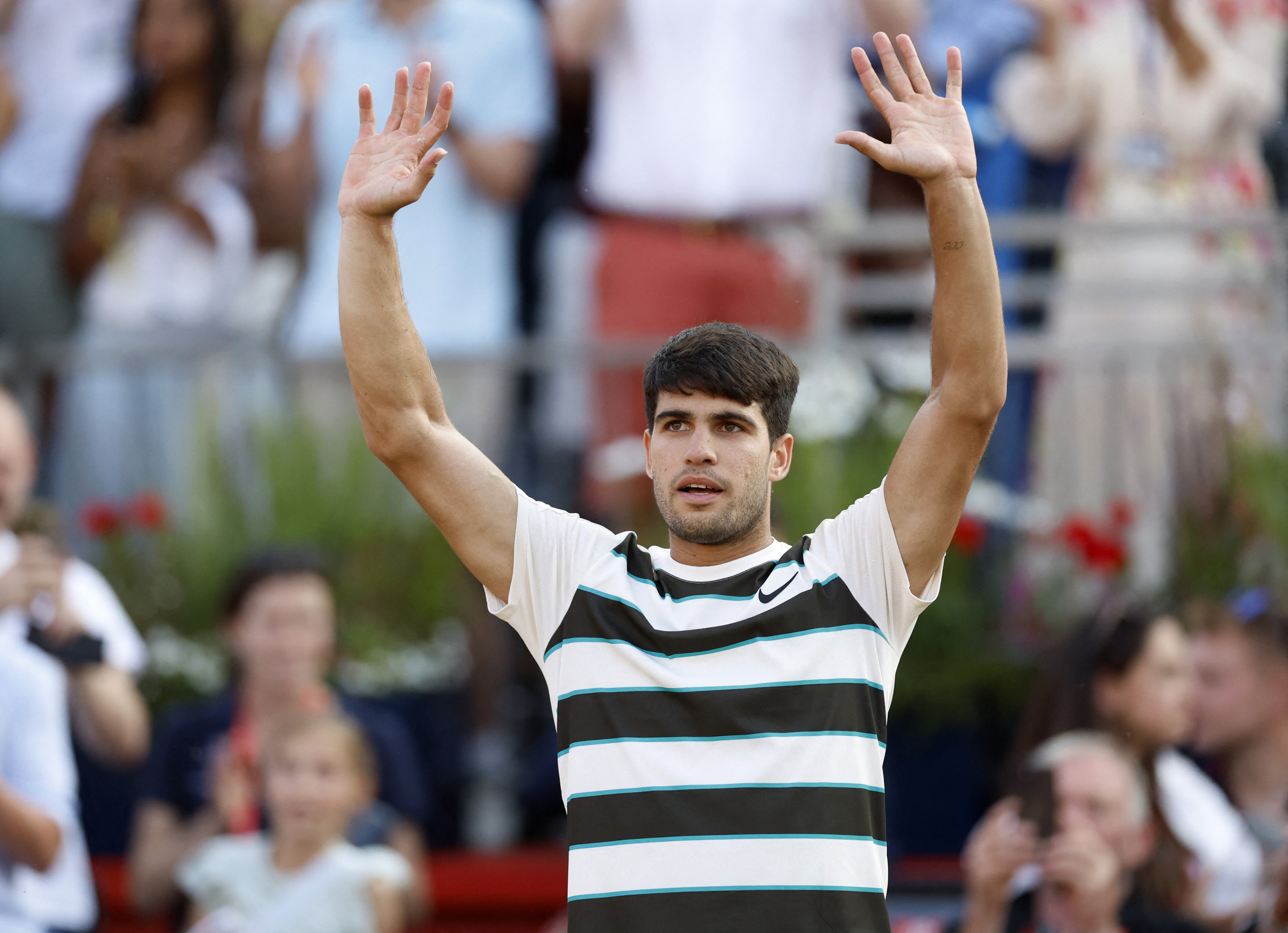 乐鱼官网-法国网球队爆冷澳大利亚网球队,阿尔卡拉斯关键制胜的简单介绍