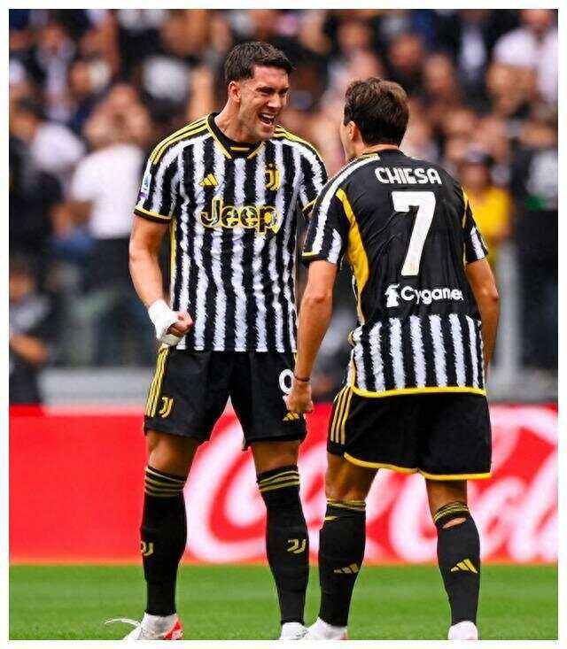 乐鱼体育-包含尤文强势罗马,弗拉霍维奇制霸全场的词条